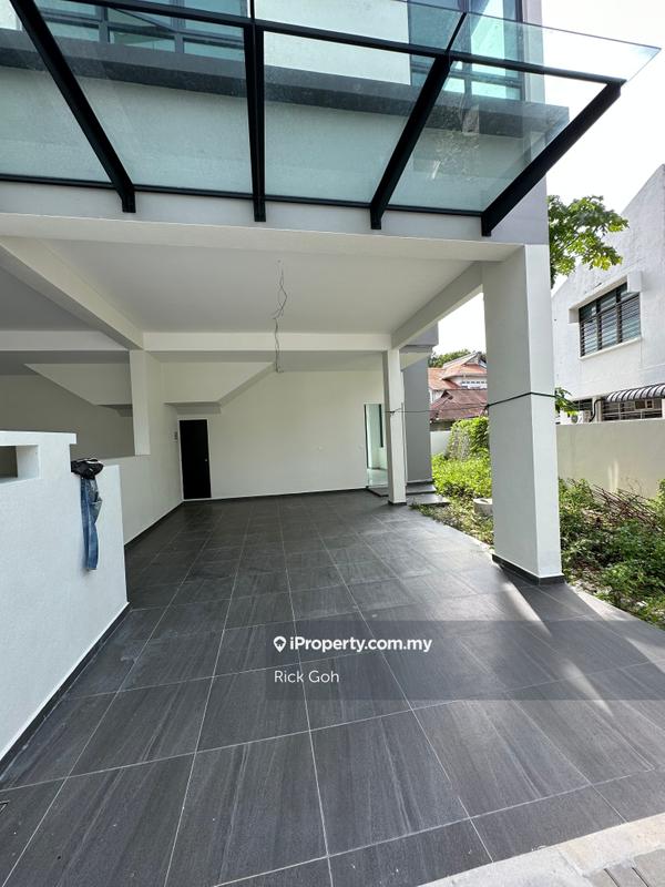 Rumah Teres 4-Tingkat untuk Dijual di 8 Babington Residence 4/Storey/Luxury Link House, George Town oleh Rick Goh - iProperty.com.my