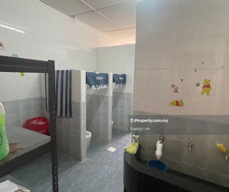 Rumah Berkembar untuk Dijual di Kuching, Sarawak oleh Sophia Lim - iProperty.com.my