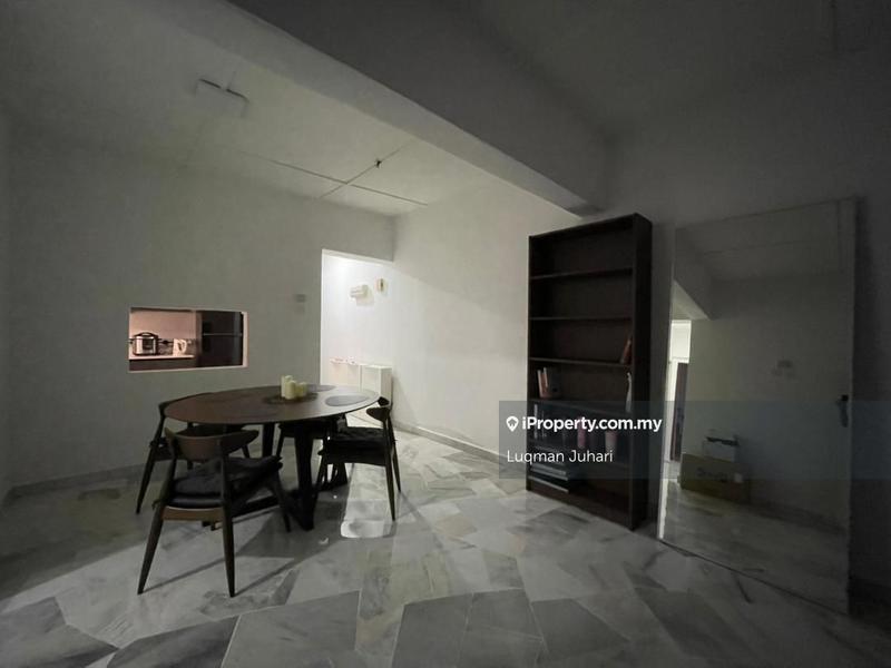 For Sale - Vista Angkasa