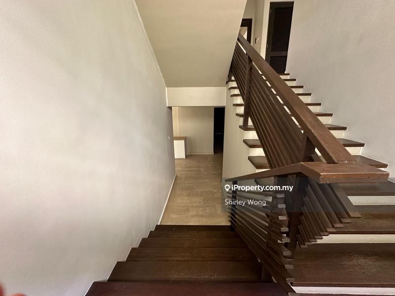 Banglo untuk Dijual di Serdang, Seri Kembangan oleh Shirley Wong - iProperty.com.my