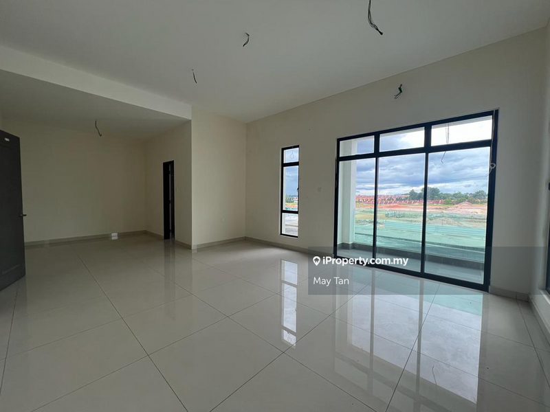 Rumah Berkembar untuk Dijual di Taman Setia Mutiara, Kluang oleh May Tan - iProperty.com.my