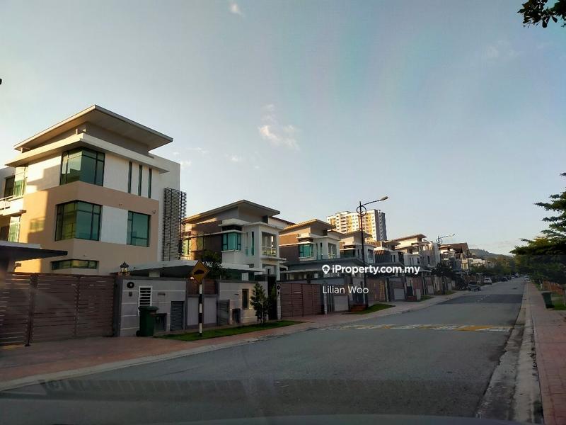 Bungalow House untuk Dijual di Bandar Sungai Long, Selangor oleh Lilian Woo - iProperty.com.my