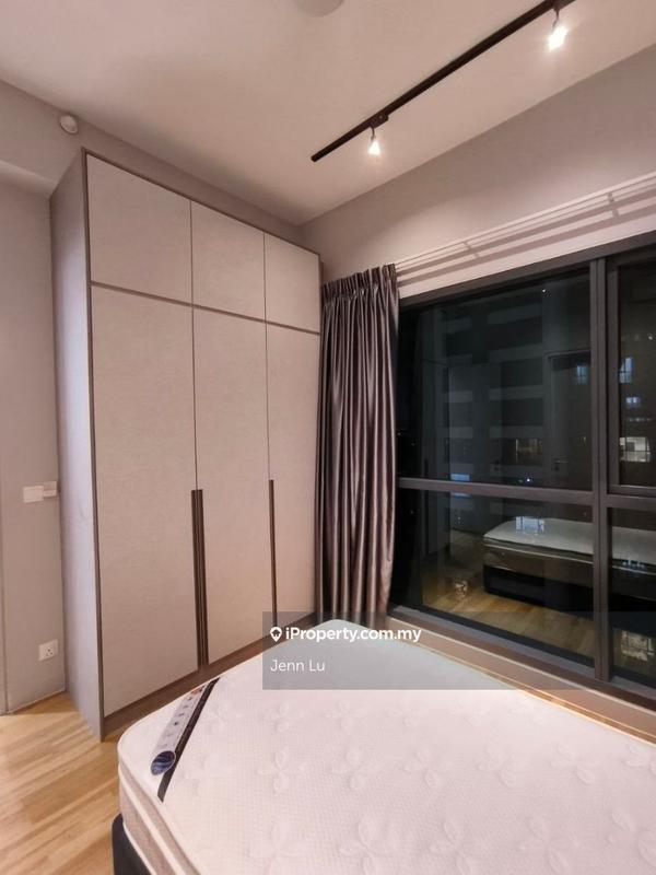 For Sale - Dianthus @ Tropicana Gardens