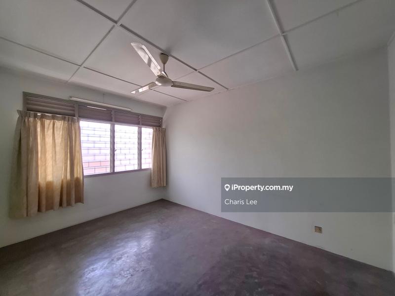 Rumah Berangkai 2 Tingkat untuk Dijual di Seksyen 17, Petaling Jaya oleh Charis Lee - iProperty.com.my