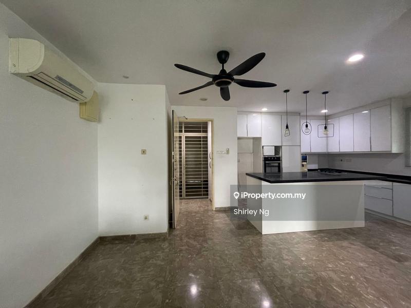 Condominium for Sale in Subang Parkhomes by Shirley Ng - Kitchen - iProperty.com.my