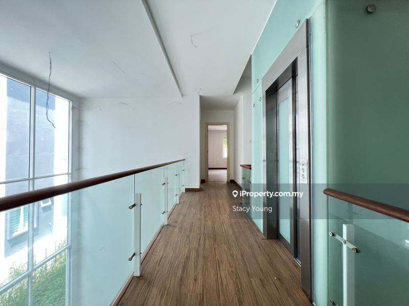Rumah Berkembar untuk Dijual di Bandar Sungai Long, Cheras oleh Stacy Young - iProperty.com.my