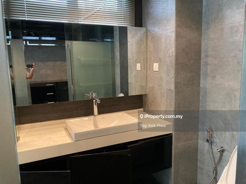 For Rent - Sri Kenny