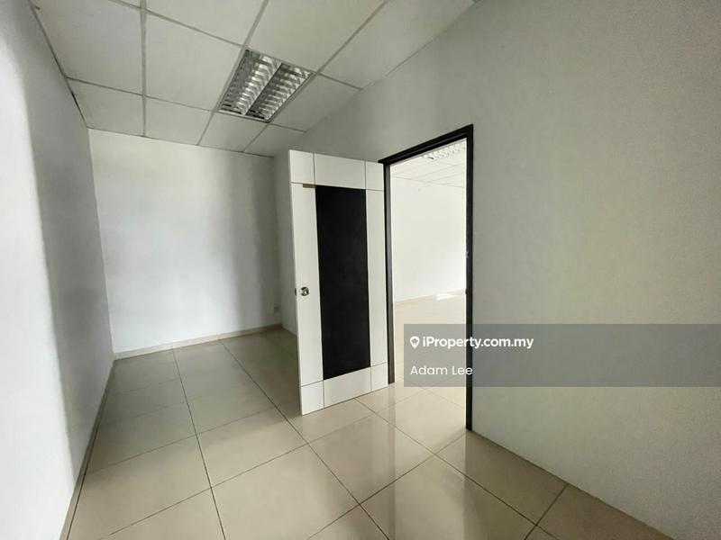 Kilang Terpisah untuk Dijual di desa cemerlang, Ulu Tiram oleh Adam Lee - Interior - iProperty.com.my