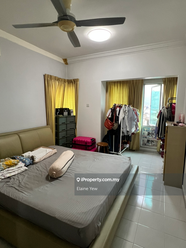 Rumah Bandar untuk Dijual di Amansiara, Selayang oleh Elaine Yew - iProperty.com.my