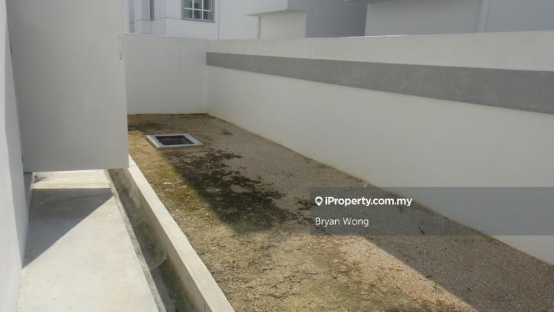 Semi-Detached House for Sale in Taman Saujana Emas, Kajang by Bryan Wong - iProperty.com.my