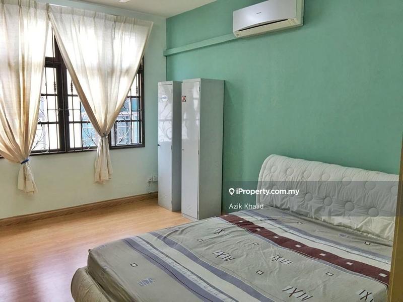 2.5-storey Terraced House for Sale in Seksyen 7, Shah Alam by Azik Khalid - iProperty.com.my