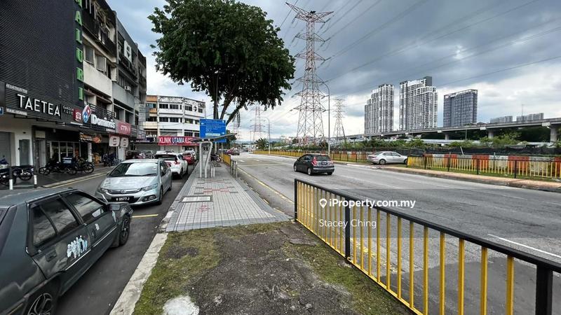 For Sale - ROI 5%, Fully tenanted, Main Road, LH, 4sty, Cheras Maluri