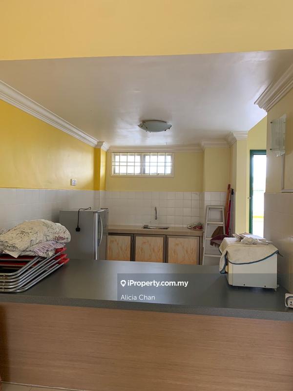 Apartment for Sale in PD Marina World Resort by Alicia Chan - iProperty.com.my