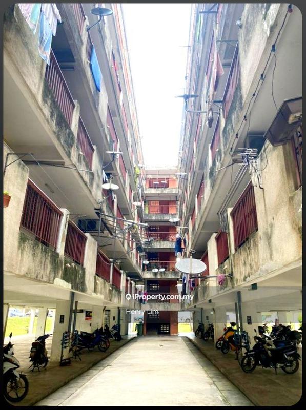 Flat for Rent in Flat Mahkota Cheras (L1 L2 L3 L4 L5) by Henry Lim - iProperty.com.my