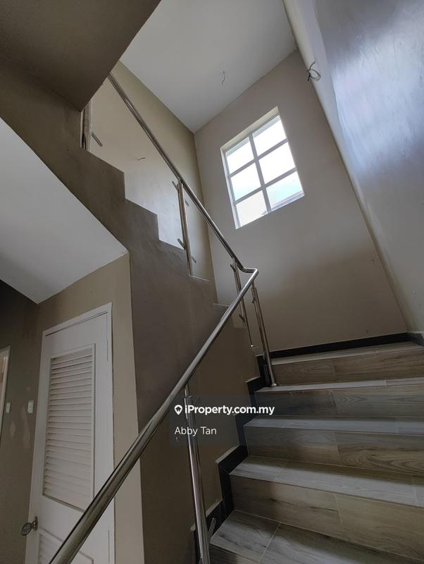 Rumah Berkembar untuk Disewa di Taman Merpati, Seremban oleh Abby Tan - iProperty.com.my