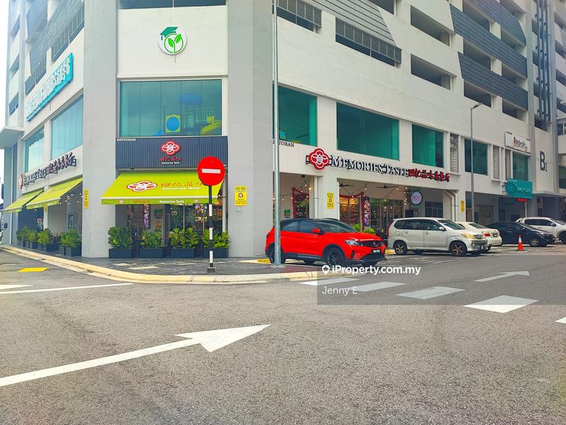 For Rent - Razak City