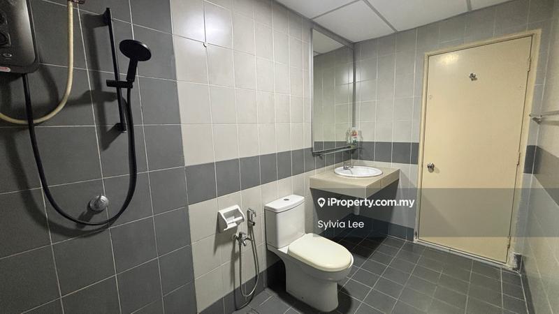 Service Residence for Sale in Koi Kinrara by Sylvia Lee - Bathroom - iProperty.com.my