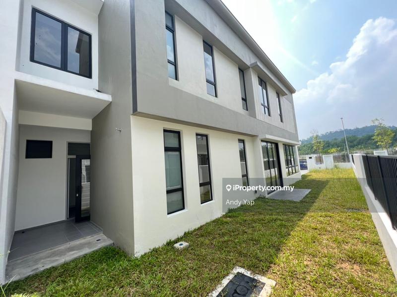 Rumah Berkembar untuk Dijual di Kota Emerald, Rawang oleh Andy Yap - iProperty.com.my