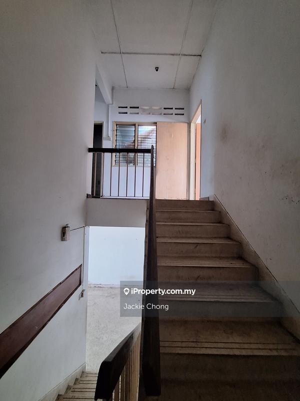 Rumah Teres 2-Tingkat untuk Dijual di Taman Overseas Union (Taman Oug), Jalan Klang Lama (Old Klang Road) oleh Jackie Chong - iProperty.com.my