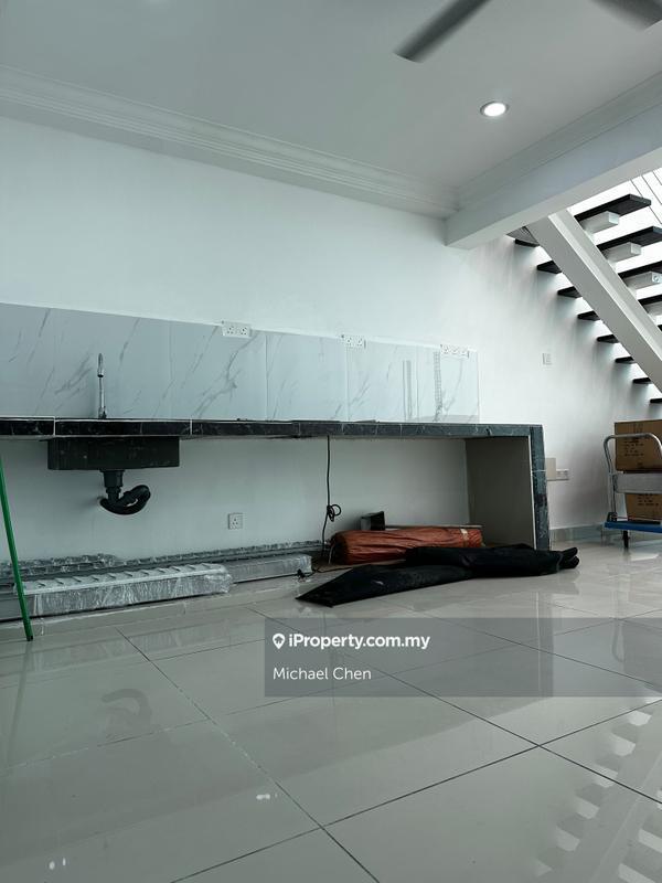 For Sale - The Scott Garden SOHO