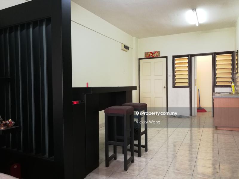 For Sale - Pandan Court