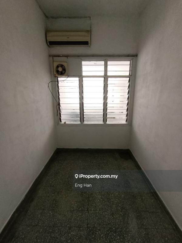 2-storey Terraced House for Sale in Taman Overseas Union (Taman Oug), Jalan Klang Lama (Old Klang Road) by Eng Han - iProperty.com.my