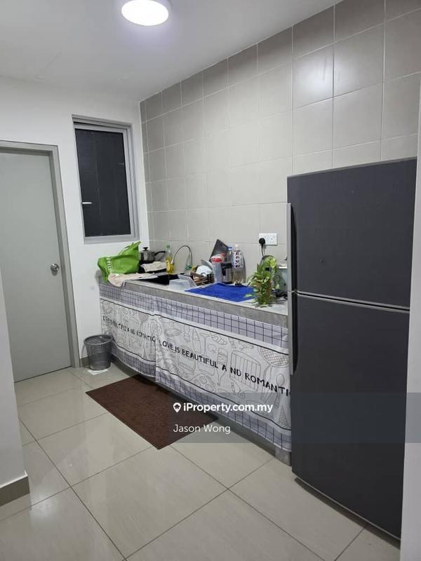 Service Residence for Sale in SkyLake Residence by Jason Wong - iProperty.com.my