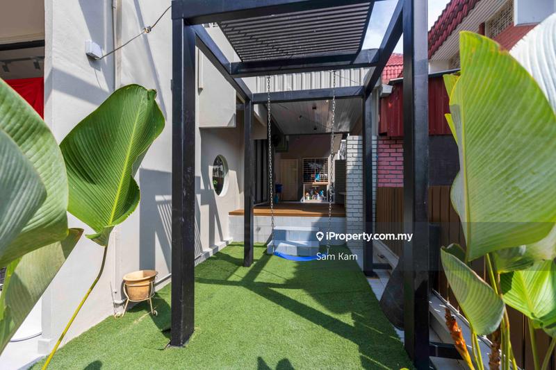 Semi-Detached House for Sale in Seri Tanjung Pinang, Tanjung Tokong by Sam Kam - iProperty.com.my