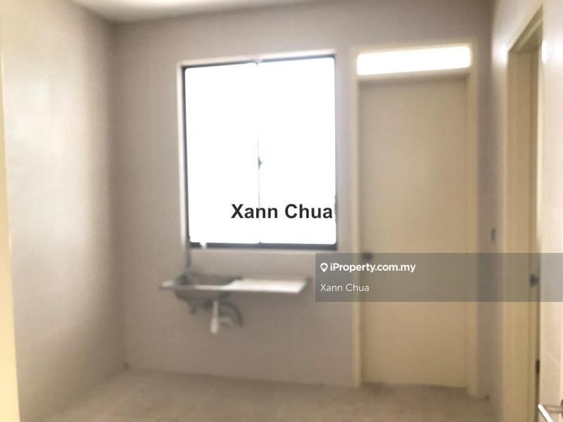 Rumah Berkembar untuk Dijual di SUNWAY EASTWOOD, Equine Park, Seri Kembangan oleh Xann Chua - iProperty.com.my