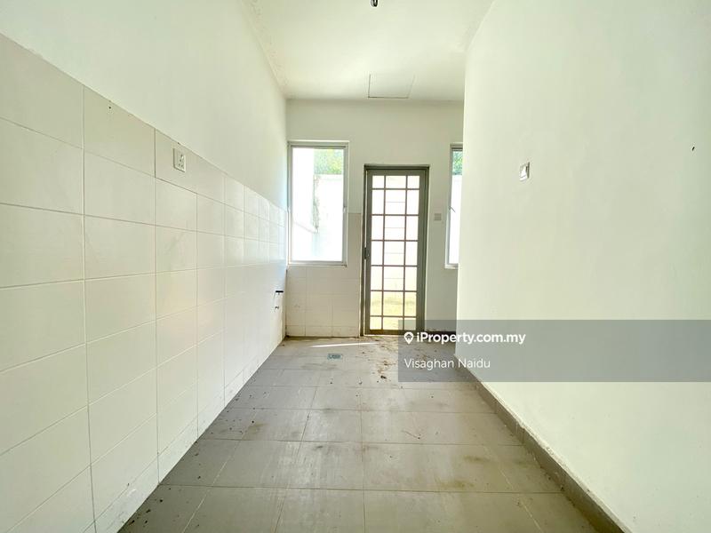 Rumah Berkembar untuk Dijual di Kota Emerald, Rawang oleh Visaghan Naidu - iProperty.com.my