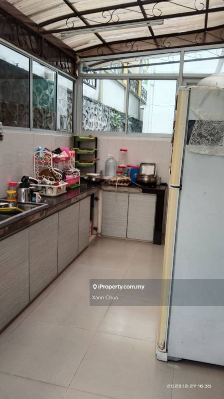 Rumah Berkembar untuk Dijual di Bandar Putra Permai, Seri Kembangan oleh Xann Chua - iProperty.com.my