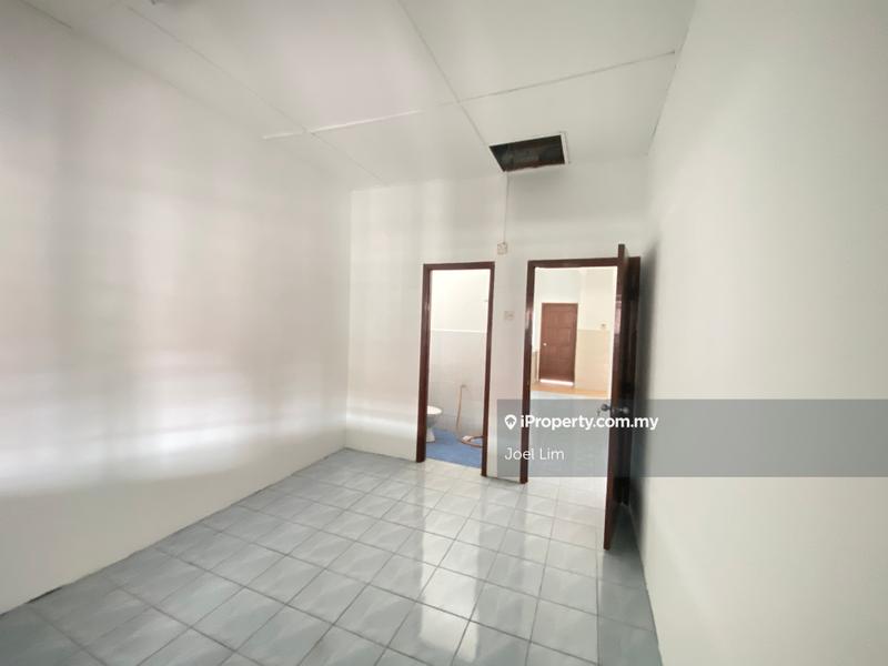 1-storey Terraced House for Sale in Kampung Perepat, Kapar by Joel Lim - iProperty.com.my