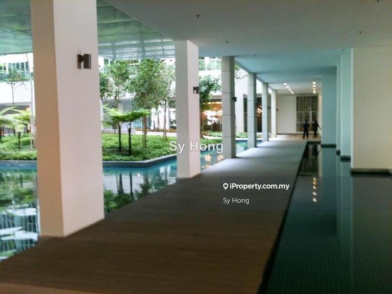 Service Residence for Rent in Regalia Residence by Sy Hong - iProperty.com.my