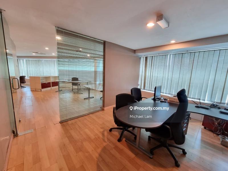 Shop / Office untuk Disewa di SS25, Petaling Jaya oleh Michael Lam - iProperty.com.my
