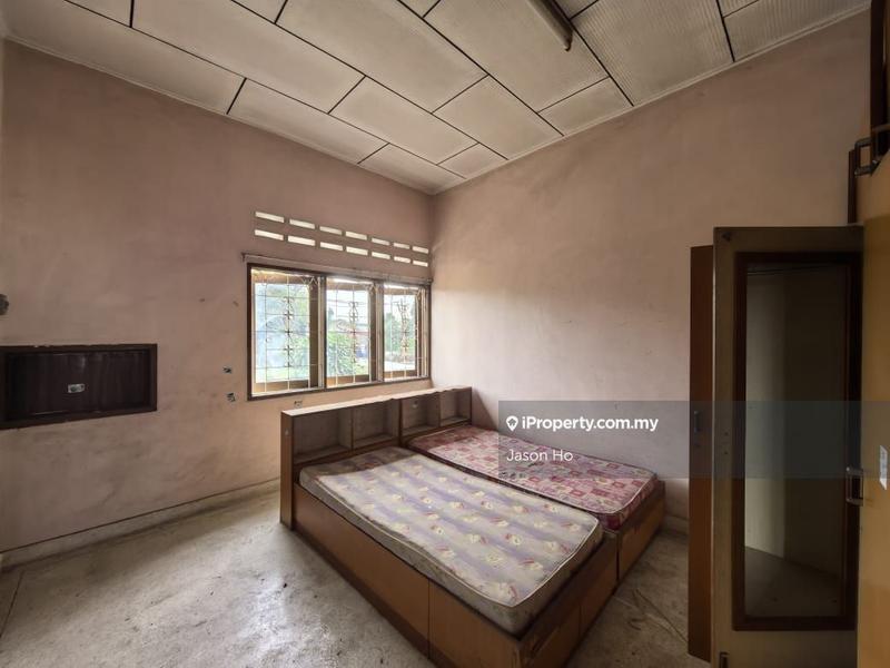 Banglo untuk Dijual di Taman Tong Seng, Mantin oleh Jason Ho - iProperty.com.my