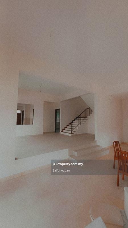 Rumah Berkembar untuk Dijual di uwrad, Shah Alam oleh Saiful Azuan - iProperty.com.my