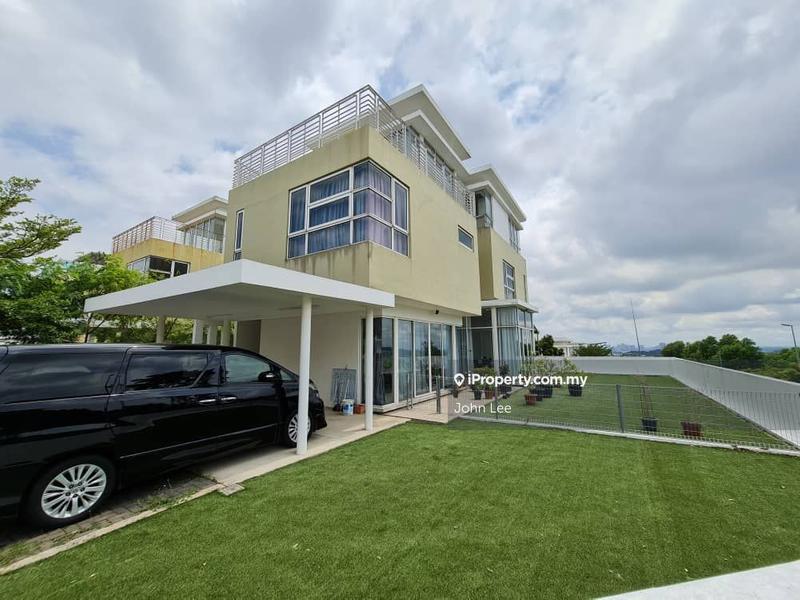 Bungalow House for Sale in Laman Granview Taman Saujana Puchong, Puchong by John Lee - iProperty.com.my