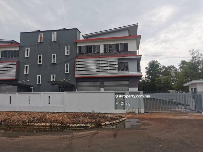 Kilang Berkembar untuk Dijual di Platinum Industrial Park Factory Warehouse Rawang, Rawang oleh Mr Ching - iProperty.com.my