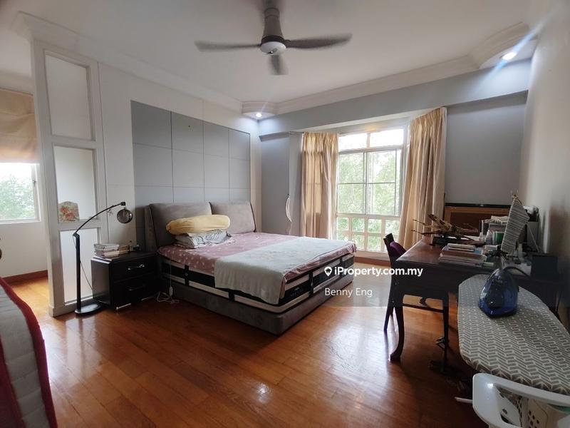 For Sale - Bungaraya Condominium