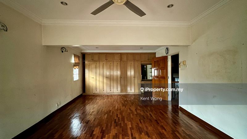 Bungalow House for Sale in Taman Bandaraya, Bangsar by Kent Wong - iProperty.com.my
