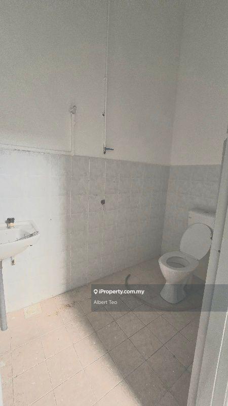 1.5-storey Terraced House for Sale in Taman Bukit Perdana, Batu Pahat by Albert Teo - iProperty.com.my