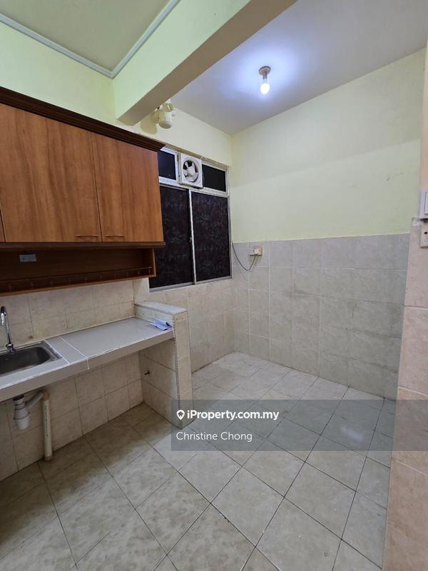 For Rent - Pandan Court