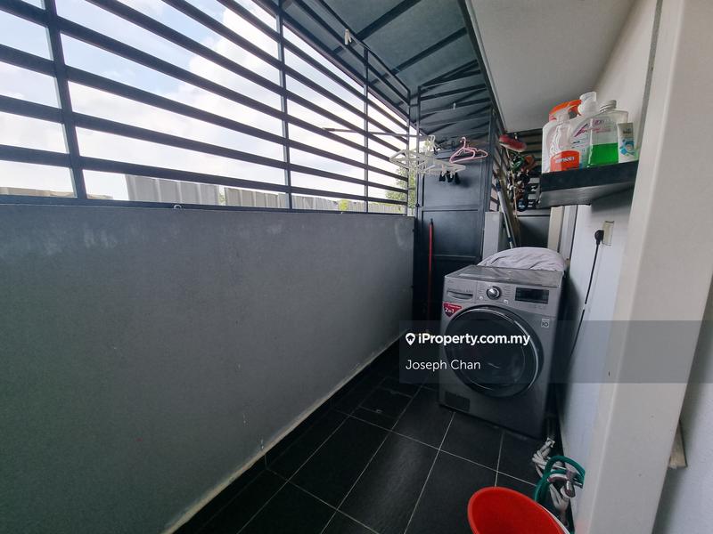 Rumah Berangkai 2 Tingkat untuk Dijual di Taman Cahaya Alam, Shah Alam oleh Joseph Chan - iProperty.com.my