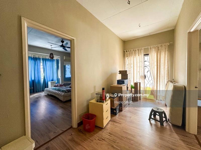 2-storey Terraced House for Sale in Taman Kelana Idaman, Ara Damansara by Haziq Shuib - iProperty.com.my