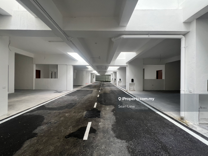 3.5-storey Terraced House for Sale in Empire Residence , Damansara Perdana, Petaling Jaya by Sean Liew - iProperty.com.my