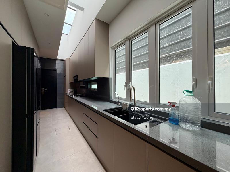 Rumah Berkembar untuk Dijual di Ampang Jaya, Ampang oleh Stacy Young - iProperty.com.my