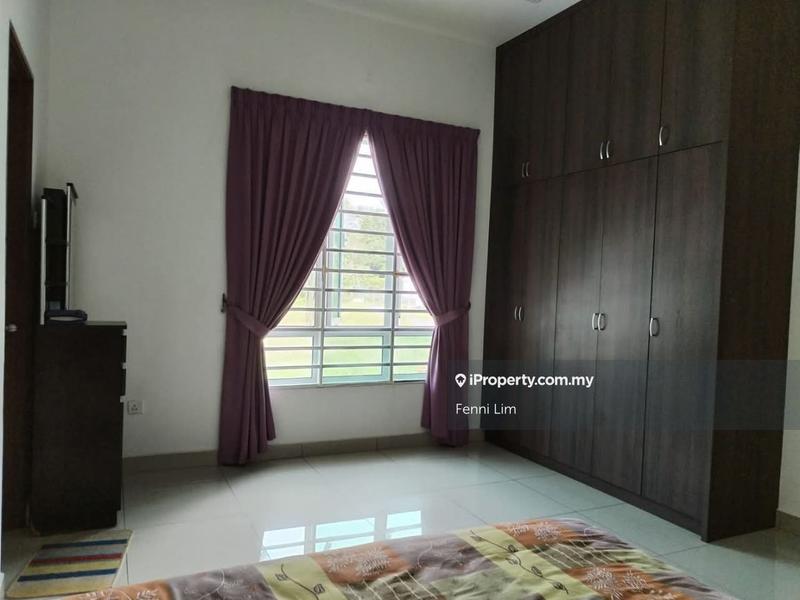 Rumah Berkembar untuk Dijual di Bandar Baru Nilai, Nilai oleh Fenni Lim - iProperty.com.my