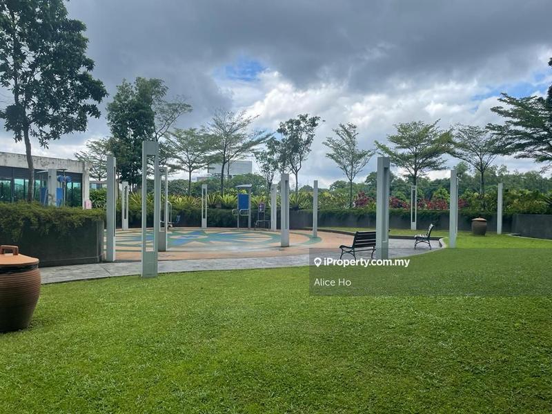 Kediaman Servis untuk Dijual di Isola oleh Alice Ho - iProperty.com.my