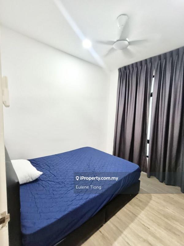 For Rent - Sapphire On The Park