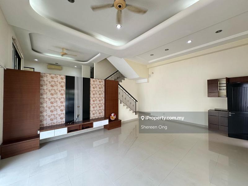 Rumah Berangkai 3 Tingkat untuk Dijual di Taman Bukit Prima, Cheras oleh Shereen Ong - iProperty.com.my